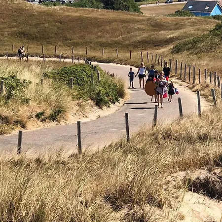 Schoenes Ferienhaus Strandopgang In Julianadorp * De Zandloper